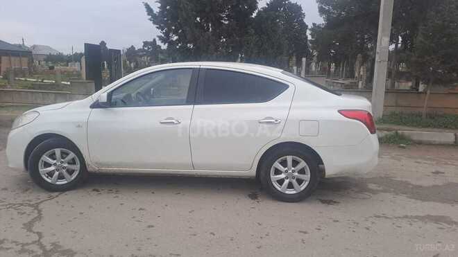 Nissan Sunny 2012, 250,000 km - 1.5 l - Bakı