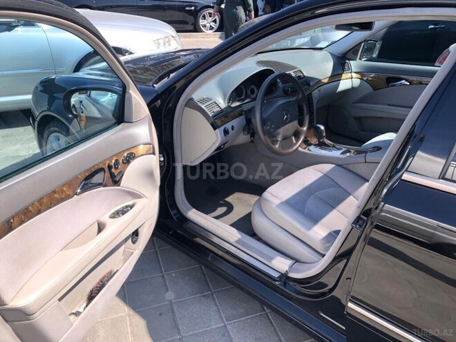 Mercedes E 260 2004, 324,000 km - 2.6 л - Bakı