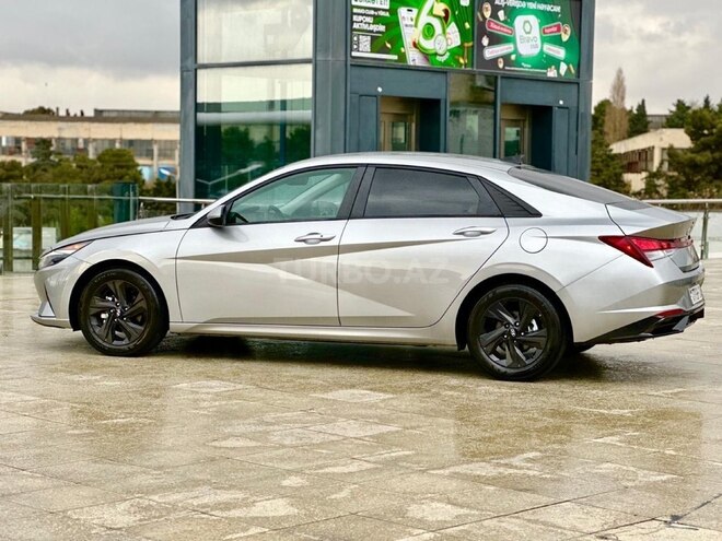 Hyundai Elantra 2021, 9,000 km - 2.0 l - Bakı