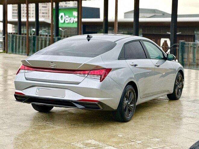 Hyundai Elantra 2021, 9,000 km - 2.0 l - Bakı