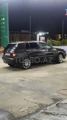 Volkswagen Golf 1994, 400,000 km - 2.0 л - Şirvan