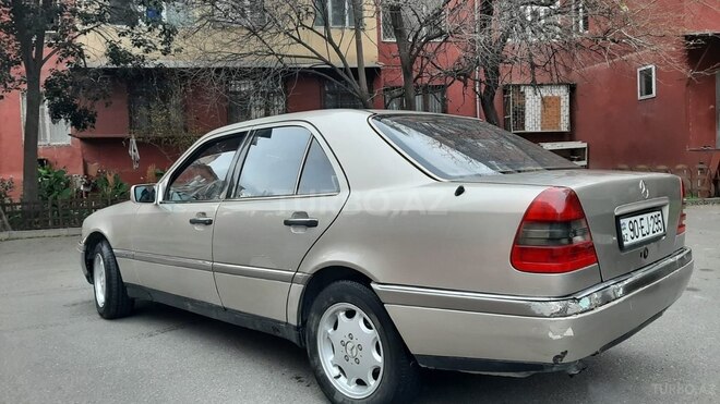 Mercedes C 200 1994, 375,486 km - 2.0 l - Bakı