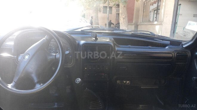 GAZ 31105 2004, 300,000 km - 2.3 l - Gəncə