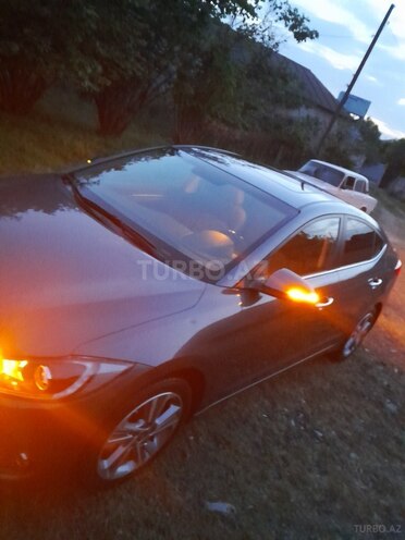 Hyundai Elantra 2017, 152,000 km - 2.0 l - Bakı