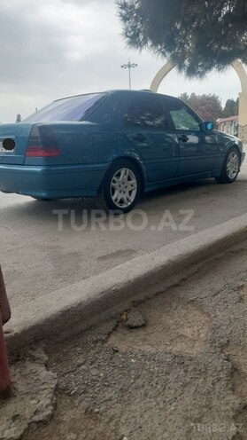 Mercedes C 220 d 2000, 112,210 km - 2.2 l - Hacıqabul