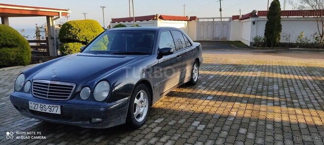 Mercedes E 200 1999, 616,831 km - 2.0 л - Xudat