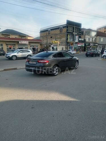Ford Fusion (North America) 2015, 185,158 km - 2.0 l - Bakı