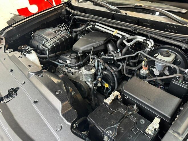 Toyota Land Cruiser Prado 2013, 195,000 km - 2.7 л - Bakı