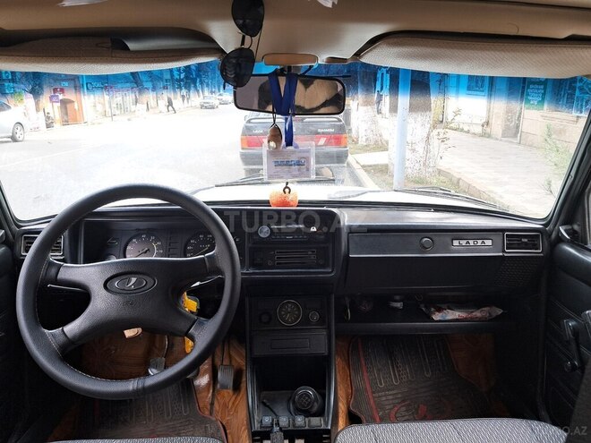 LADA (VAZ) 2107 2005, 30,000 km - 1.6 l - Qazax