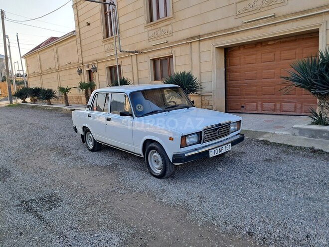 LADA (VAZ) 2107 2005, 30,000 km - 1.6 l - Qazax