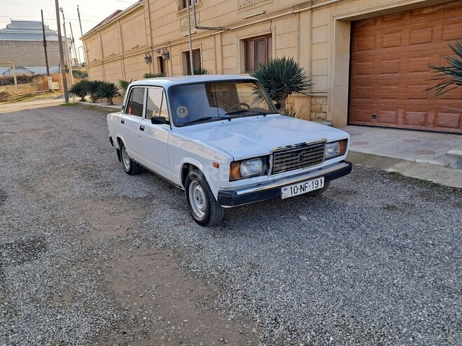 LADA (VAZ) 2107 2005, 30,000 km - 1.6 l - Qazax