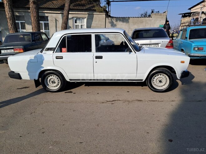 LADA (VAZ) 2107 2005, 30,000 km - 1.6 l - Qazax