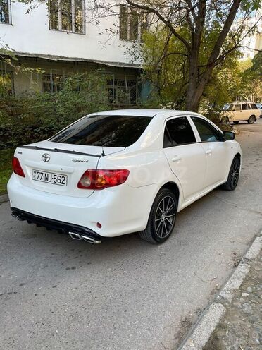 Toyota Corolla 2010, 217,850 km - 1.4 l - Bakı