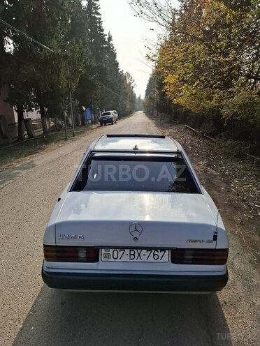 Mercedes 190 1990, 600,421 km - 2.0 l - Astara