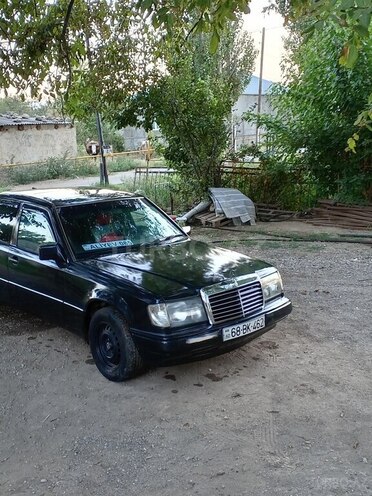 Mercedes E 200 d 1992, 200,000 km - 2.0 l - Şərur