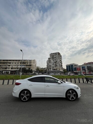 Hyundai Avante 2016, 127,000 km - 1.5 л - Bakı