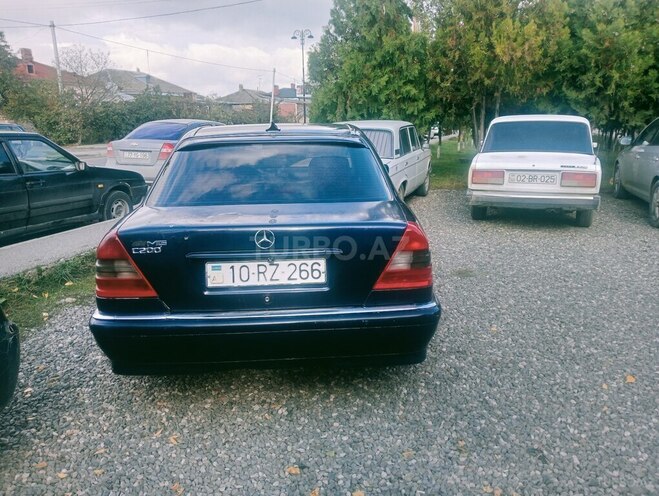 Mercedes C 200 1995, 246,115 km - 2.0 l - Quba