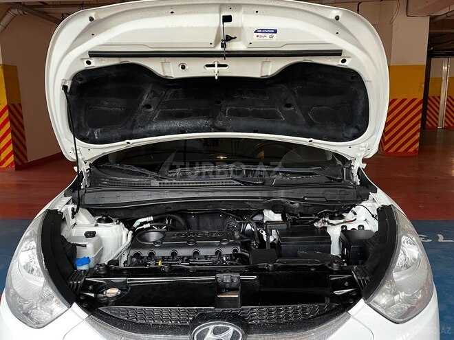 Hyundai ix35 2012, 146,000 km - 2.0 l - Bakı