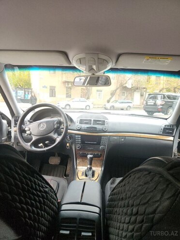 Mercedes E 220 d 2006, 297,000 km - 2.2 l - Bakı