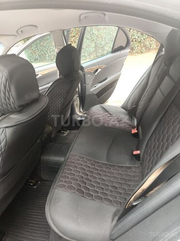 Mercedes E 220 d 2006, 297,000 km - 2.2 l - Bakı