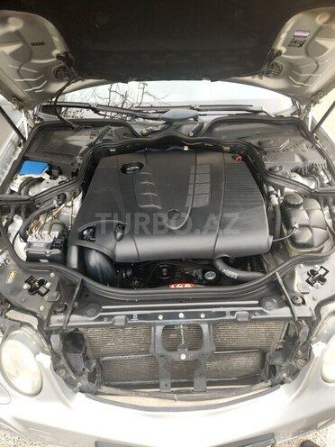 Mercedes E 220 d 2006, 297,000 km - 2.2 l - Bakı