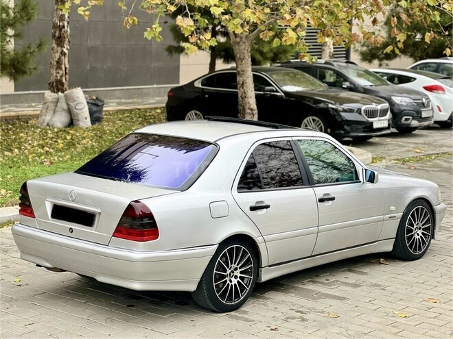 Mercedes C 220 d 1999, 463,000 km - 2.2 l - Bakı