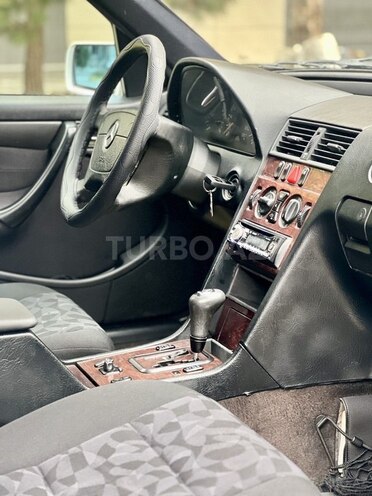 Mercedes C 220 d 1999, 463,000 km - 2.2 l - Bakı