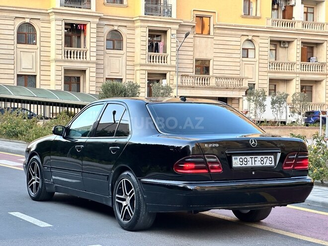 Mercedes E 220 d 2000, 325,516 km - 2.2 л - Bakı