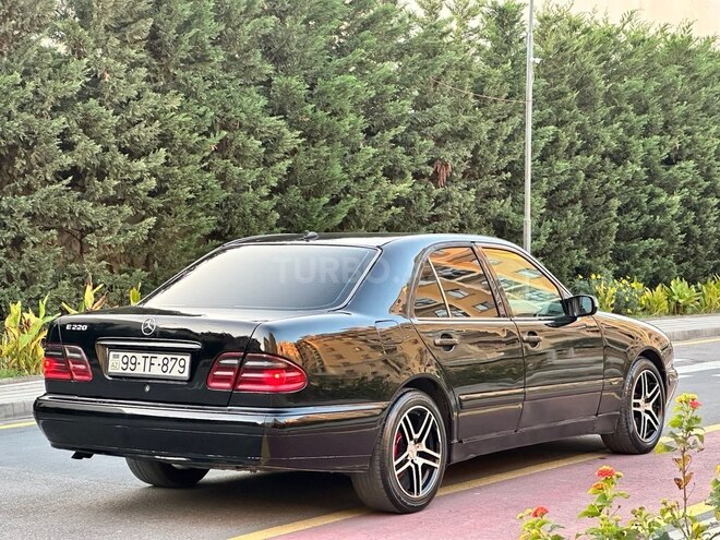 Mercedes E 220 d 2000, 325,516 km - 2.2 л - Bakı