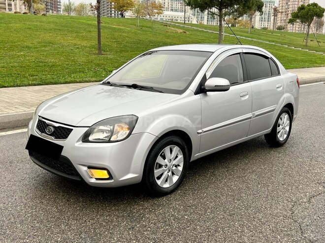 Kia Rio 2010, 230,000 km - 1.5 l - Bakı