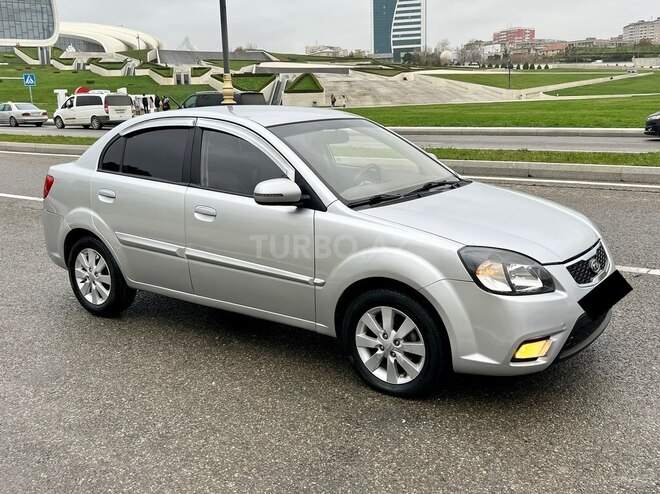 Kia Rio 2010, 230,000 km - 1.5 l - Bakı
