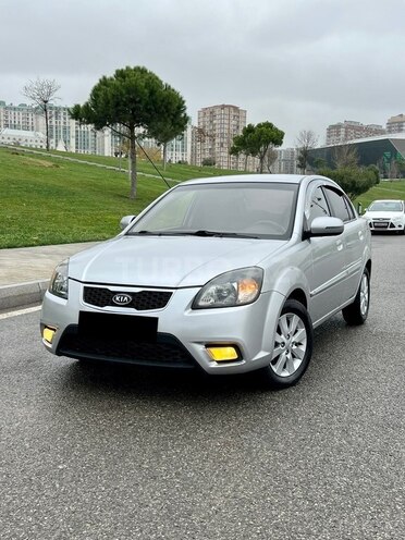 Kia Rio 2010, 230,000 km - 1.5 l - Bakı