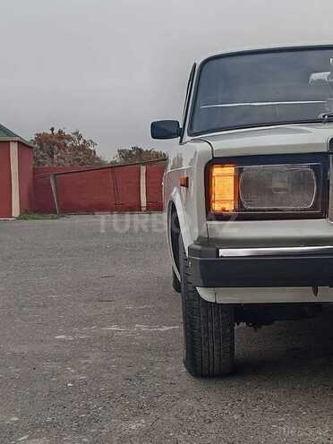 LADA (VAZ) 2107 2004, 58,000 km - 1.6 l - Salyan