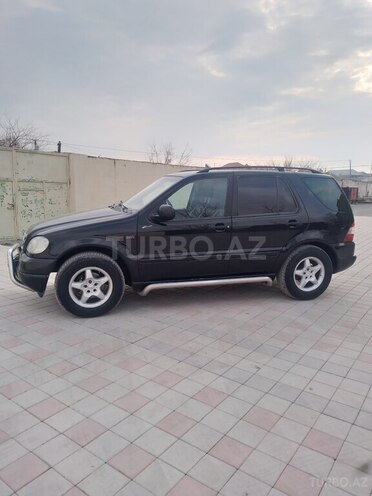 Mercedes ML 320 4MATIC 2000, 240,000 km - 3.2 l - Gəncə