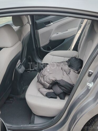 Hyundai Elantra 2019, 158,464 km - 2.0 l - Bakı