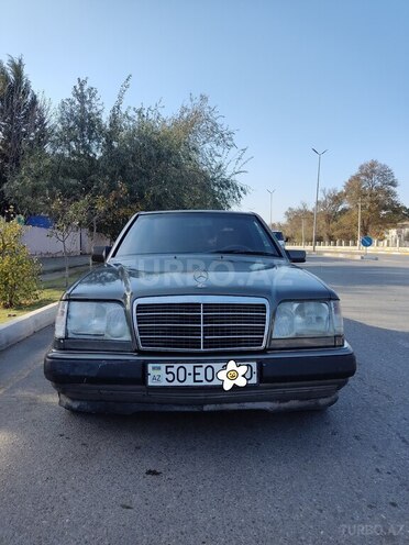 Mercedes E 200 1992, 413,094 km - 2.0 л - Sumqayıt