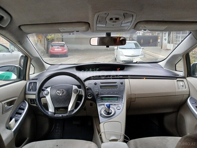 Toyota Prius 2010, 402,336 km - 1.8 l - Bakı