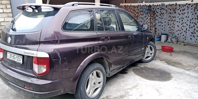 Ssang Yong Kyron 2006, 300,000 km - 2.0 l - Bakı