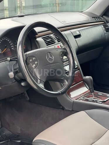 Mercedes E 220 d 2001, 342,000 km - 2.2 l - Bakı
