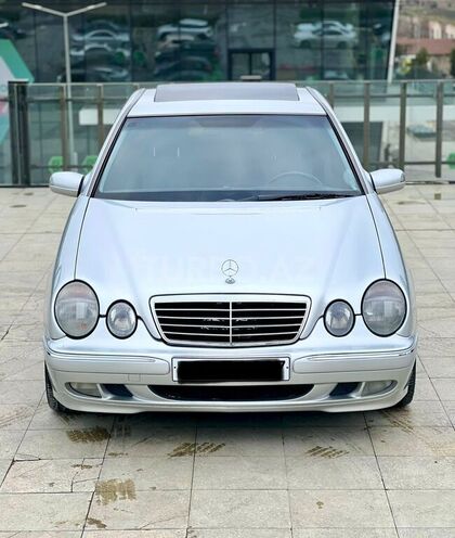 Mercedes E 220 d 2001, 342,000 km - 2.2 l - Bakı