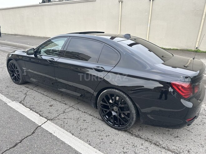 BMW 750 2011, 218,000 km - 4.4 l - Bakı