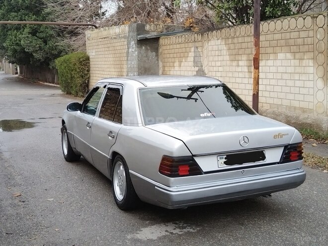 Mercedes E 200 d 1992, 250,000 km - 2.0 л - Sumqayıt