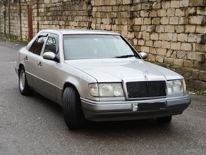 Mercedes E 200 d 1992, 250,000 km - 2.0 л - Sumqayıt