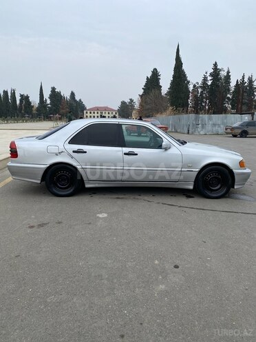 Mercedes C 180 1998, 420,000 km - 1.8 l - İmişli