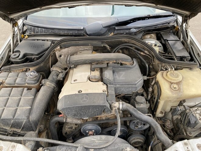 Mercedes C 180 1998, 420,000 km - 1.8 l - İmişli