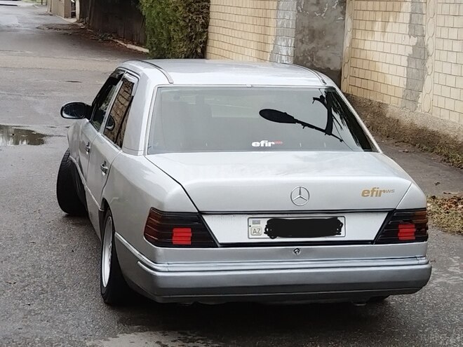 Mercedes E 200 d 1992, 250,000 km - 2.0 л - Sumqayıt