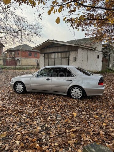 Mercedes C 180 1994, 350,000 km - 1.8 l - Lənkəran