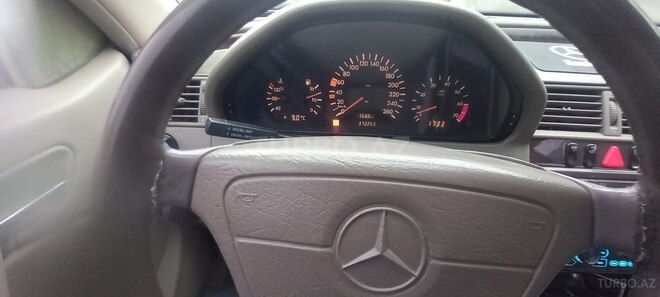 Mercedes C 280 1999, 372,000 km - 2.8 л - Şirvan