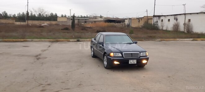 Mercedes C 280 1999, 372,000 km - 2.8 л - Şirvan