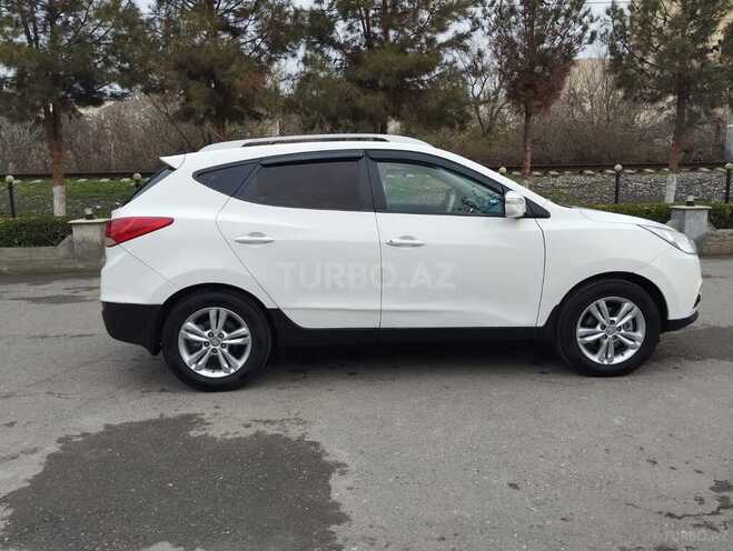 Hyundai Tucson 2013, 228,500 km - 2.0 л - Şirvan